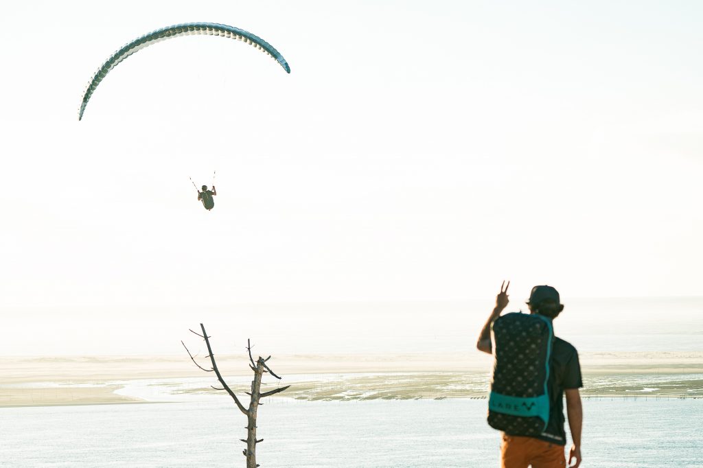 Partage et échange autour du parapente et Parakite à la Dune du Pilat